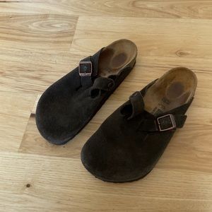 Birkenstock Boston Clogs Suede Leather Mocha